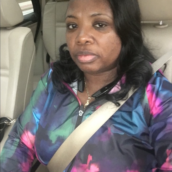 Meet your Posher, Wanda - Picture 1 of 1